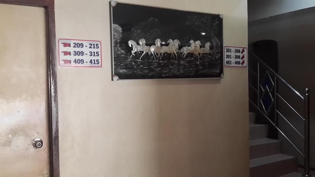 バタム スター ホテル Batam エクステリア 写真